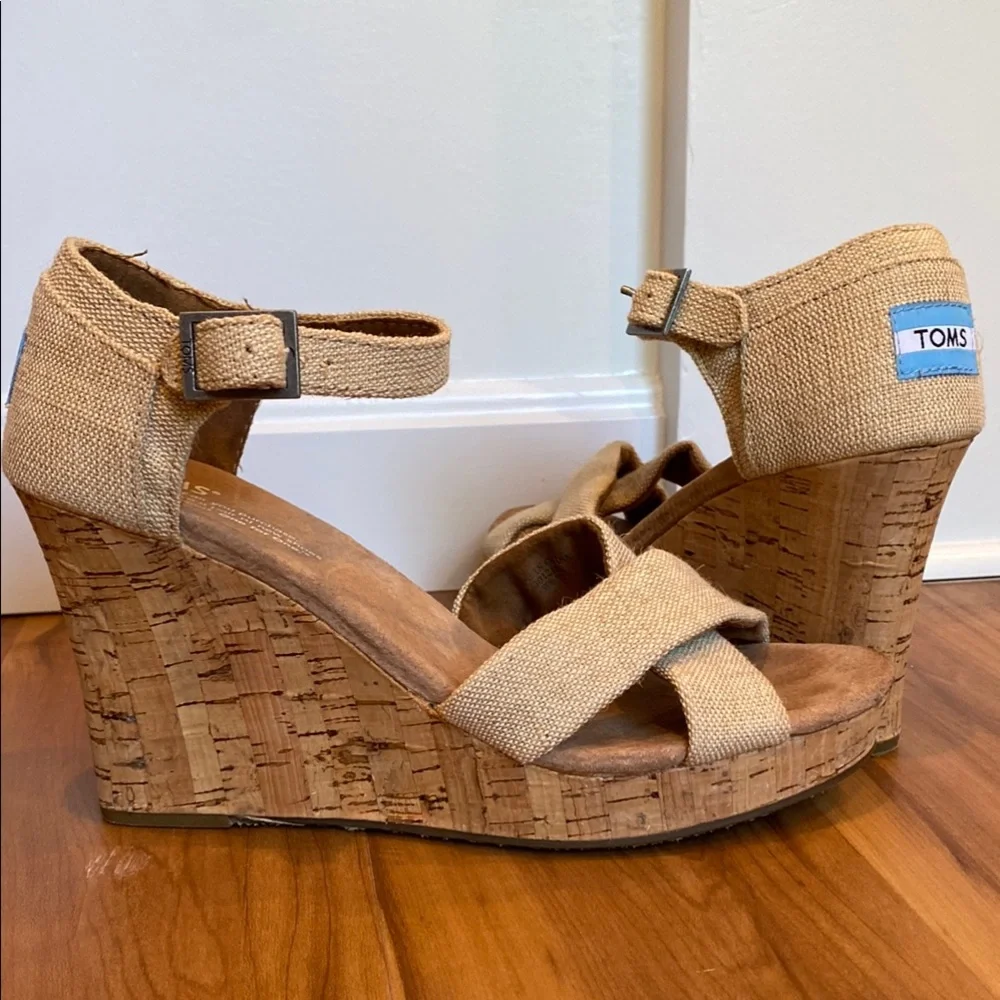 EUC Toms Cork Wedge Strappy Sandals - Picture 2 of 13